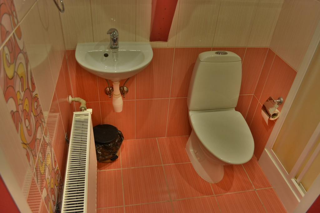 Motelis Bu-Bu Pļaviņas Oda fotoğraf