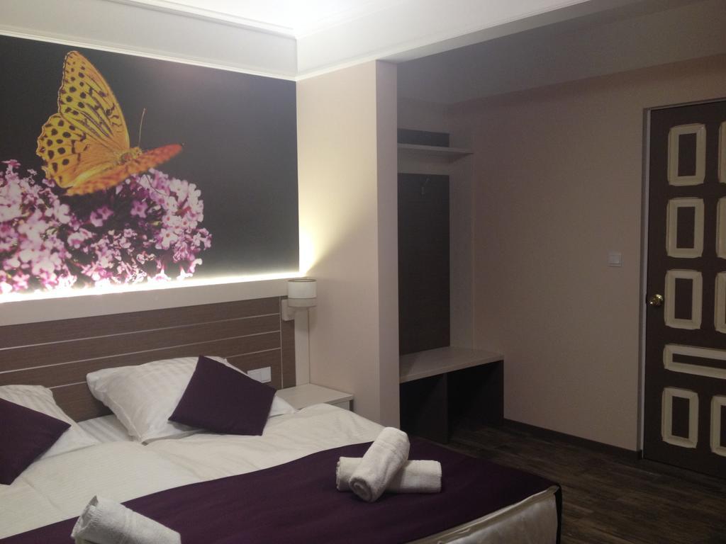 Motelis Bu-Bu Pļaviņas Dış mekan fotoğraf